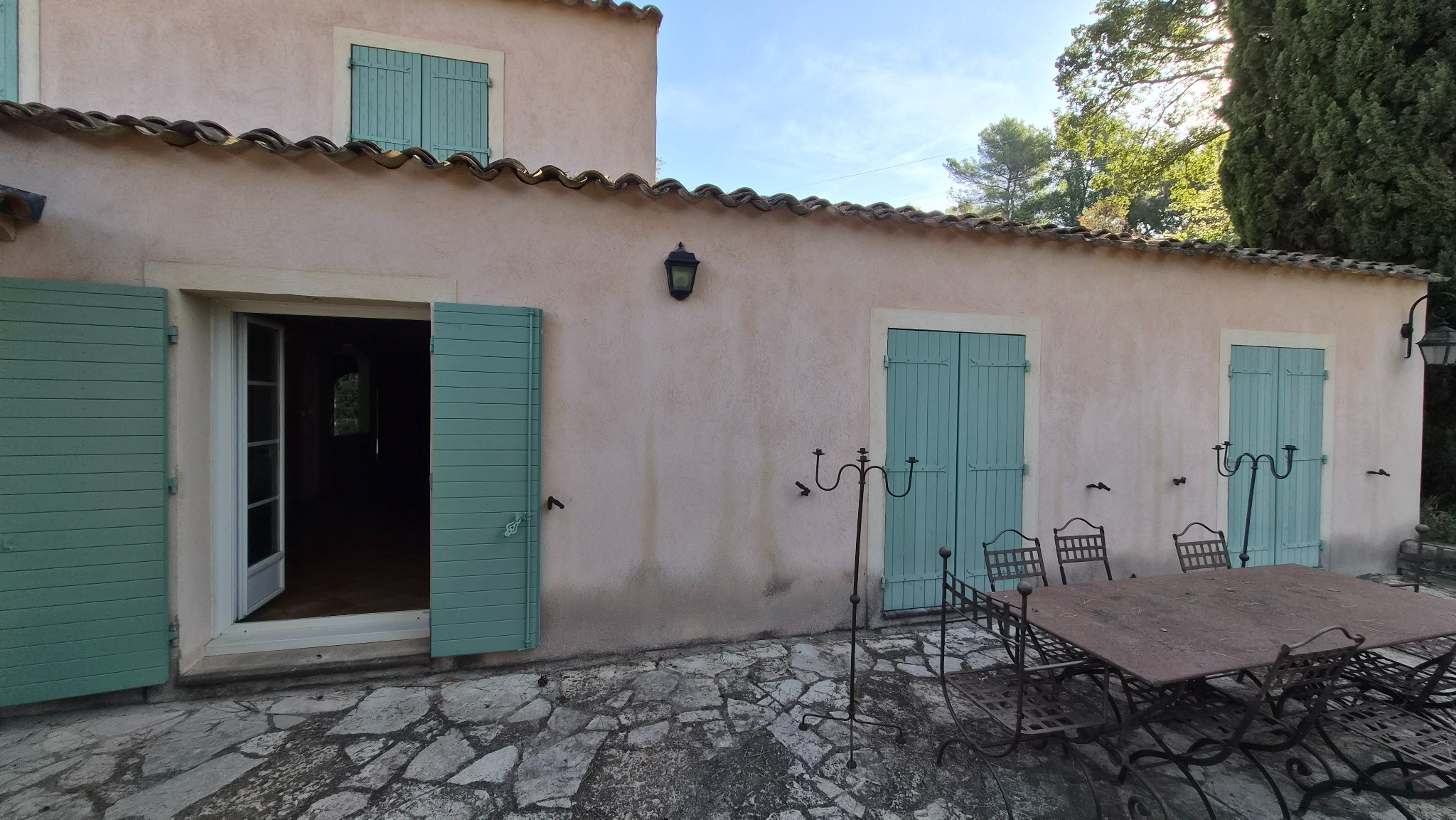 Maison provençale aux Pinchinats avant son réaménagement intérieur